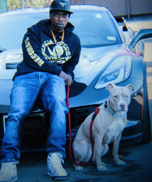 C90FF400-27D6-4AB1-9EE2-CB1F28DF5CA1